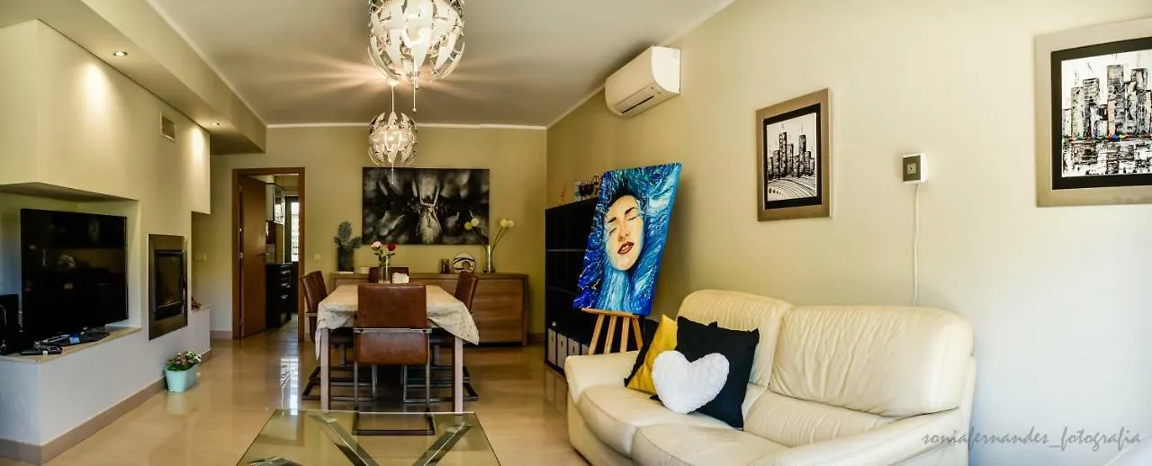 Villa Alegria Ferreiras Vakantiehuis