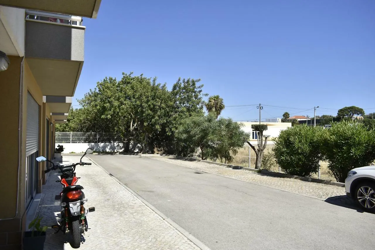 Holiday home Villa Alegria Ferreiras